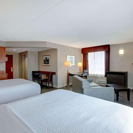 Days Inn & Suites By Wyndham קולינגווד מראה חיצוני תמונה
