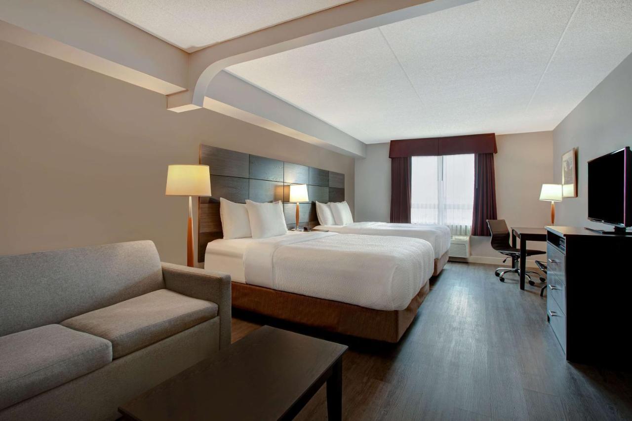 Days Inn & Suites By Wyndham קולינגווד מראה חיצוני תמונה