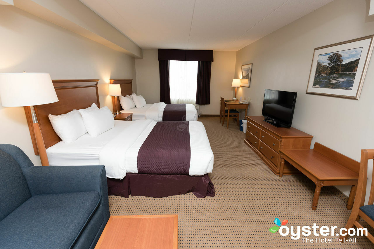Days Inn & Suites By Wyndham קולינגווד מראה חיצוני תמונה